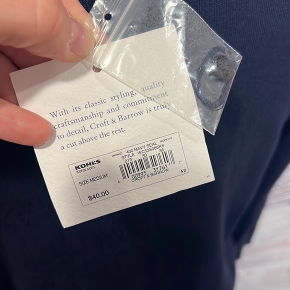 CROFT & BARROW cardigan #1380, size medium - Picture 6 of 8